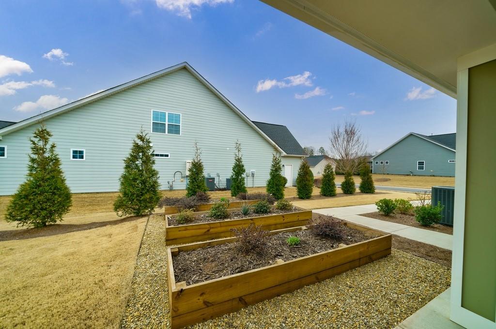 The Villas at Covington - Residential