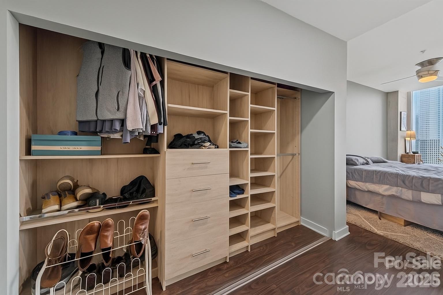 Avenue Condominiums - Residential