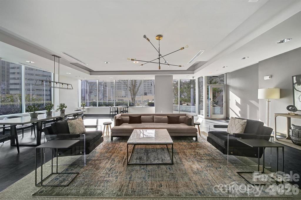 Avenue Condominiums - Residential