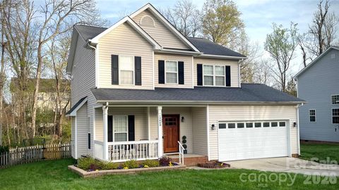 Photo of 12640 Cardinal Point Road, Charlotte, NC 28269 (MLS # 4356720)