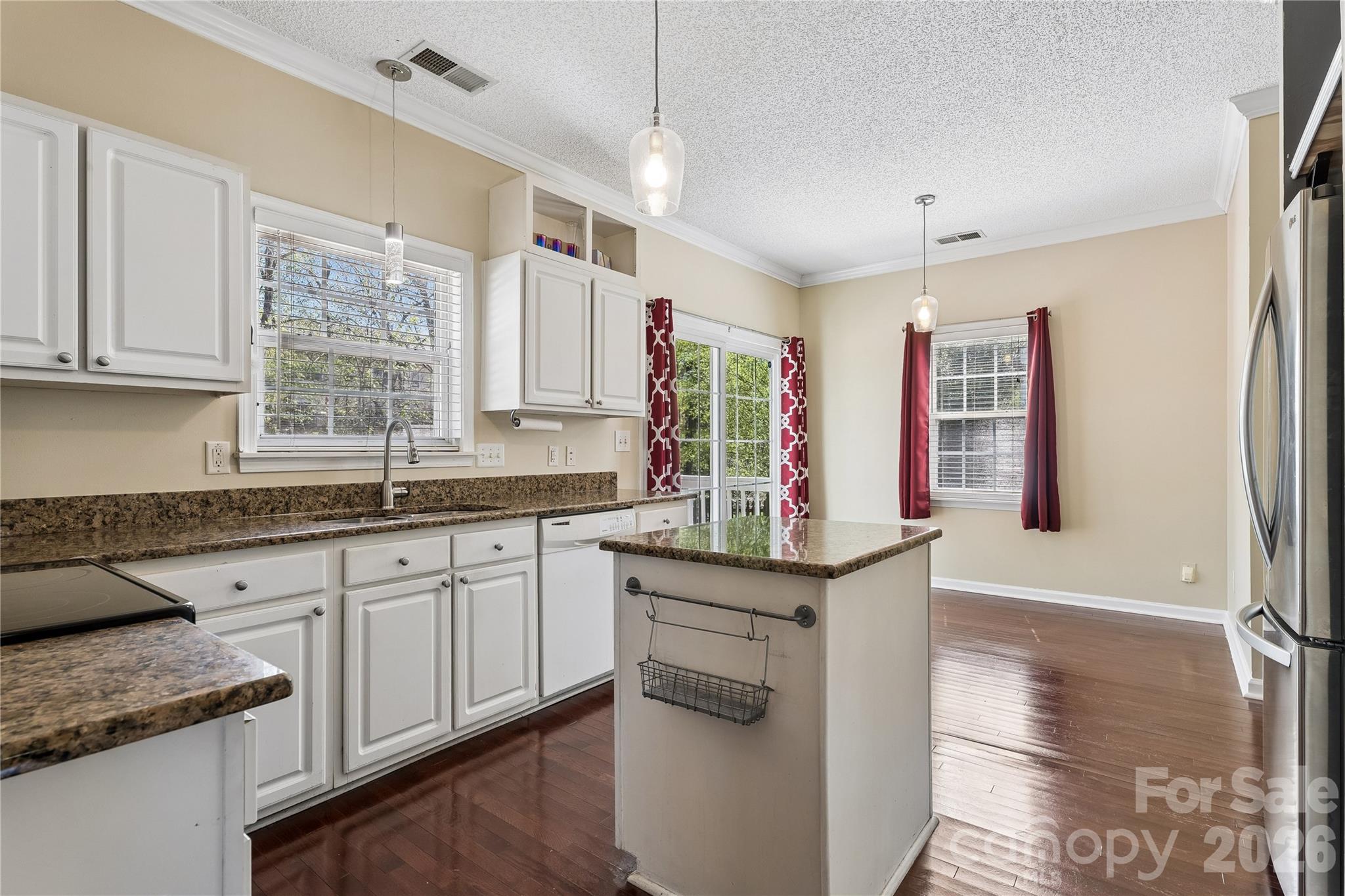 Eastfield Ridge - Residential