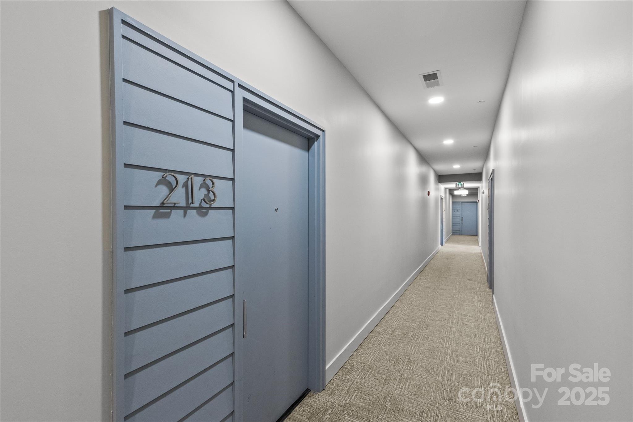 2401 Euclid Avenue 213
