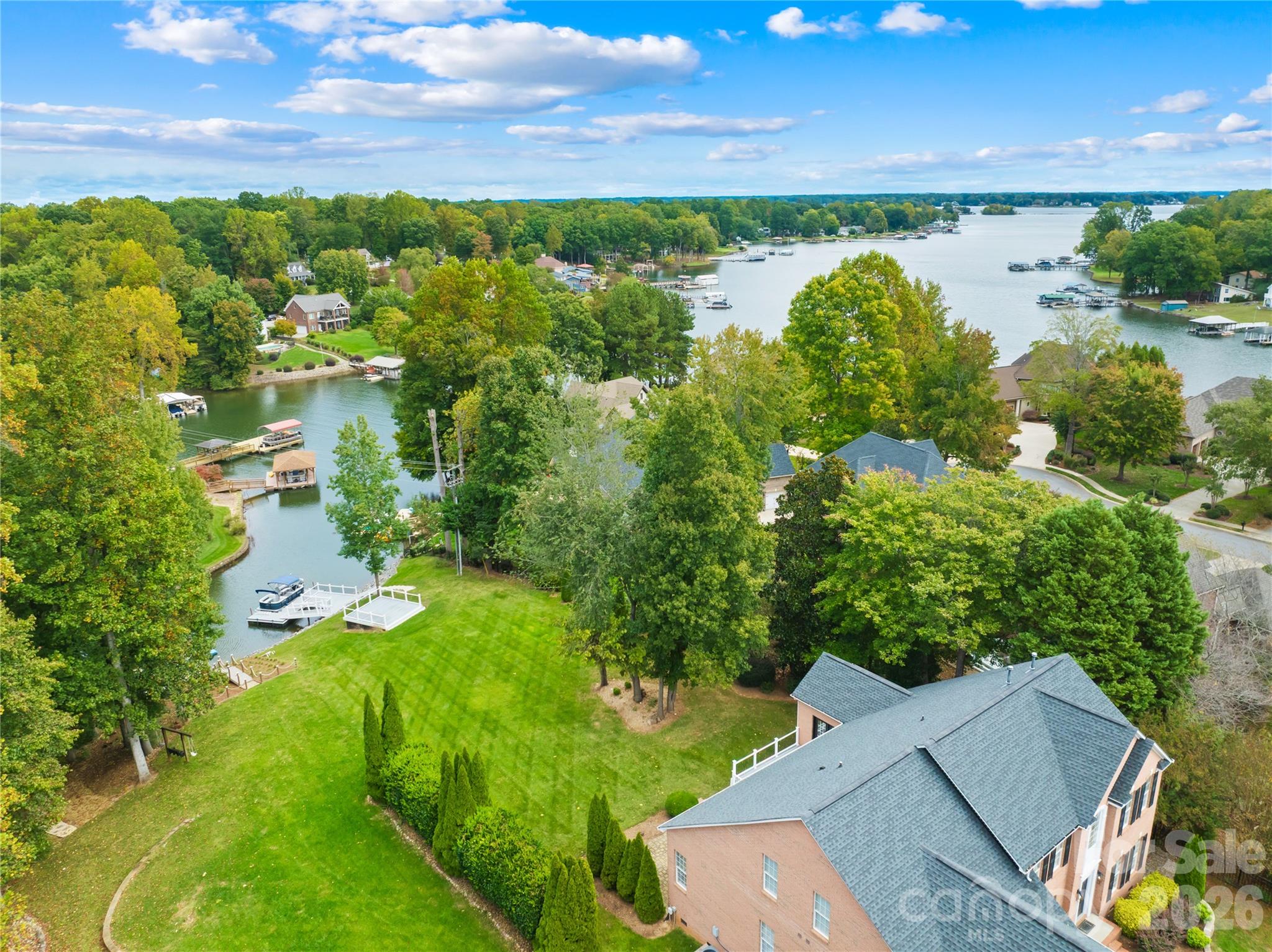 2474 Green Point Lane