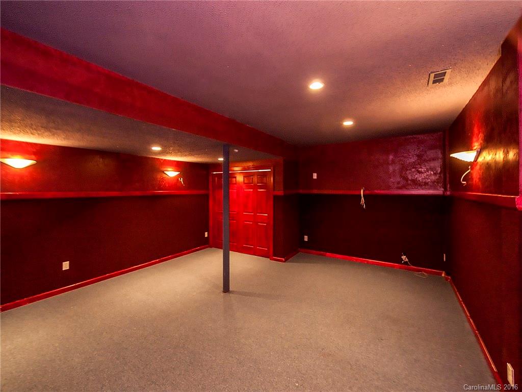 Knightsbridge - Residential