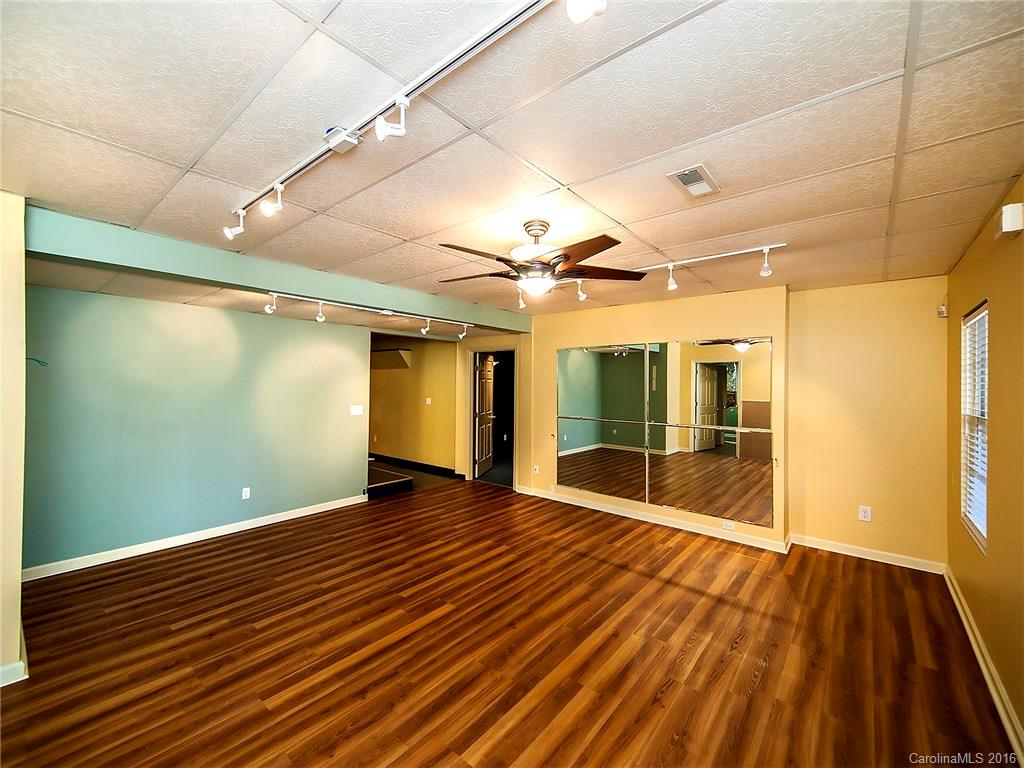 Knightsbridge - Residential