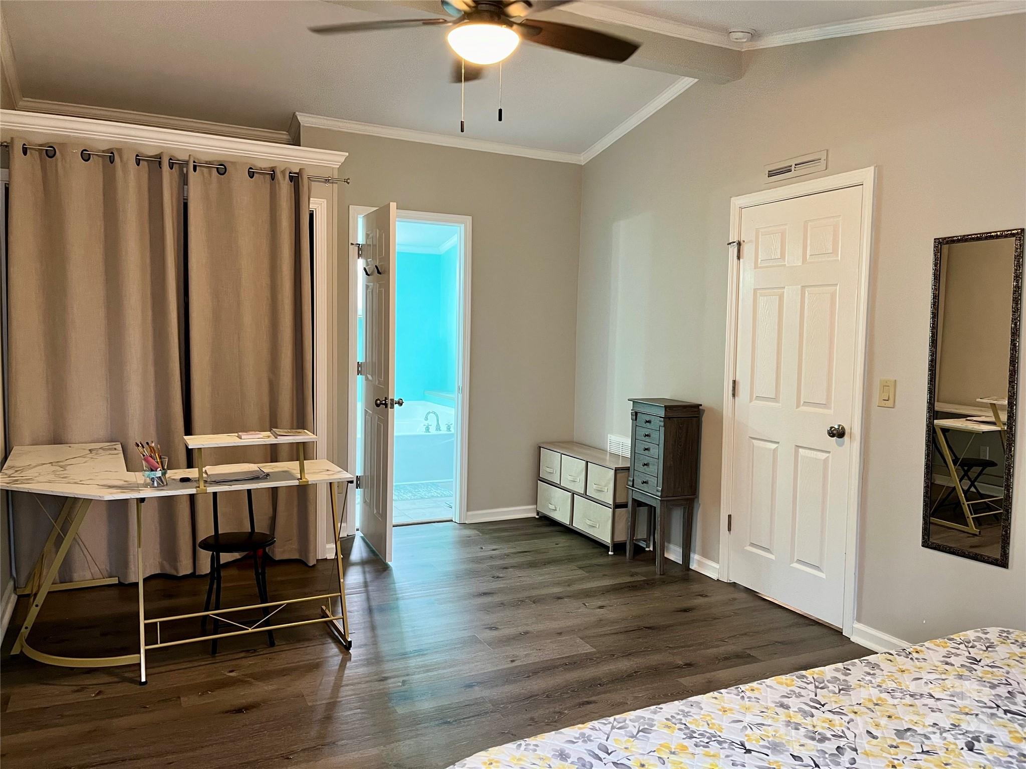 Carmel Woods - Residential