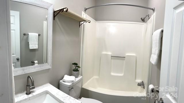 Carmel Woods - Residential