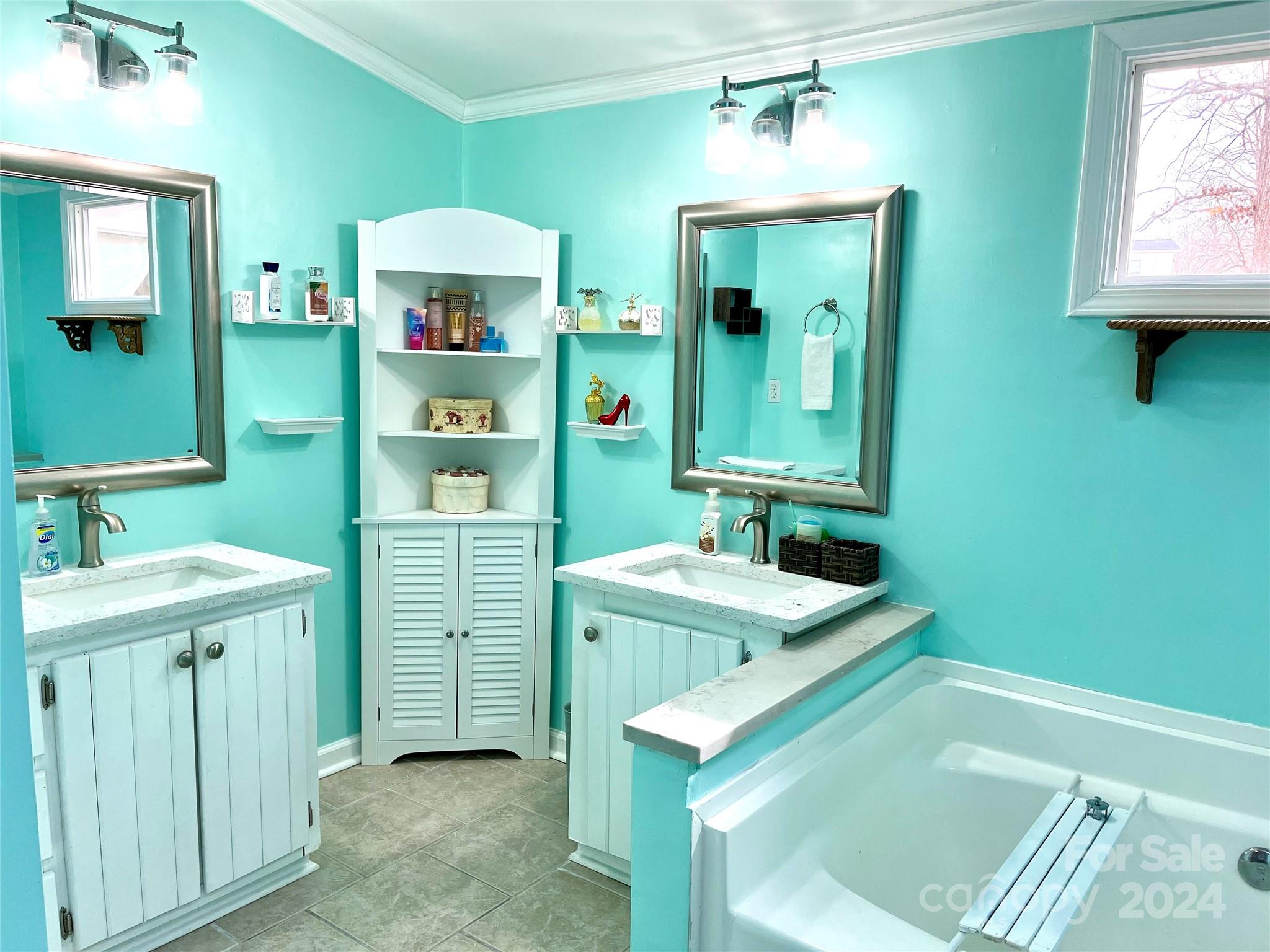 Carmel Woods - Residential