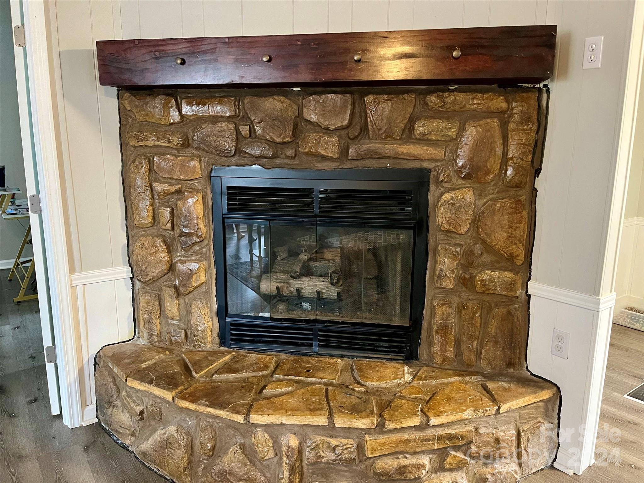 Carmel Woods - Residential