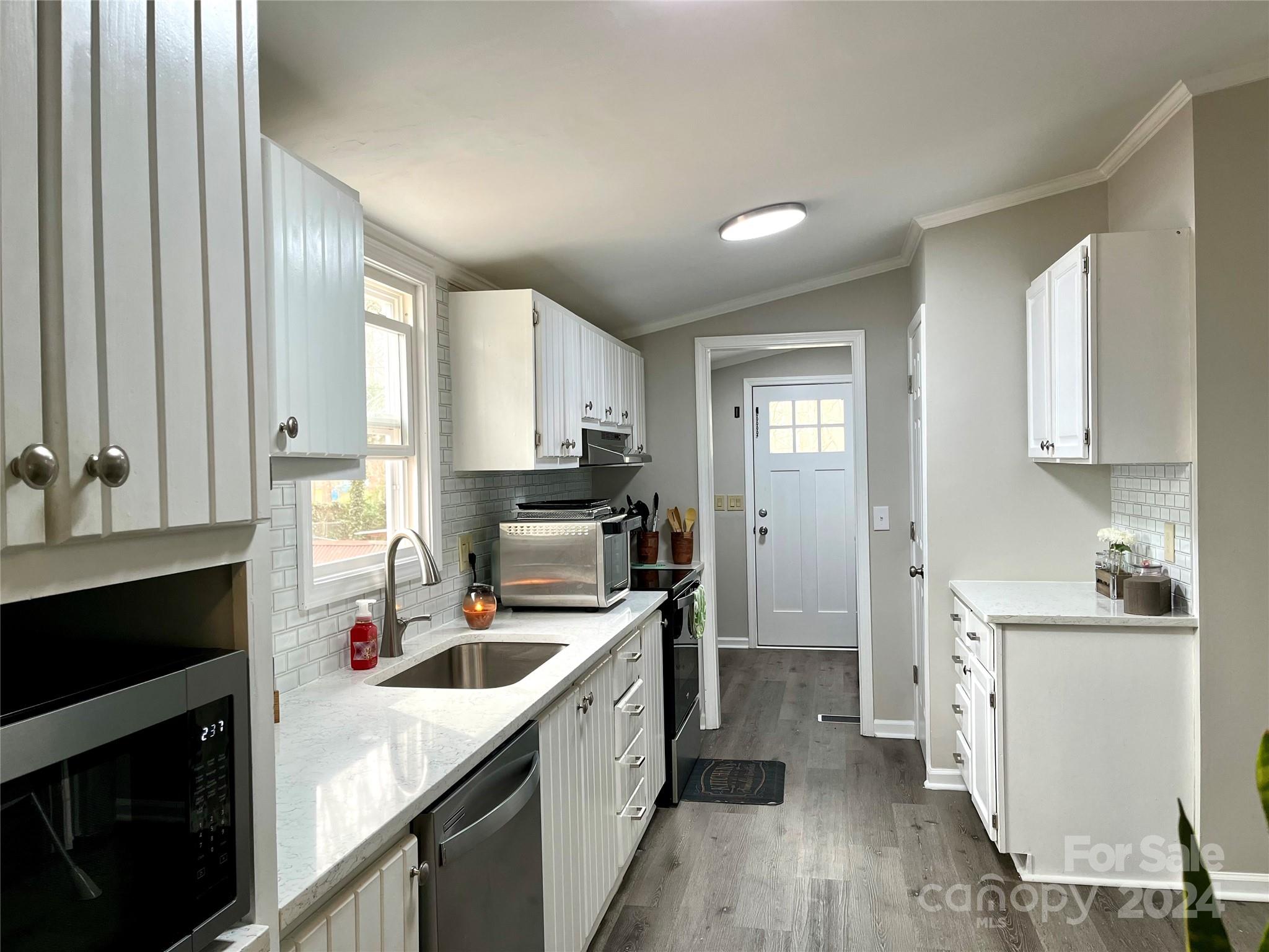 Carmel Woods - Residential