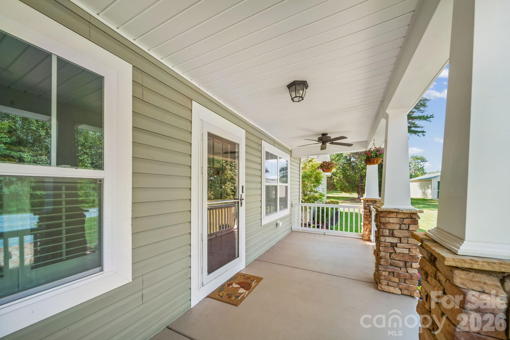 1360 Standing Oak Drive