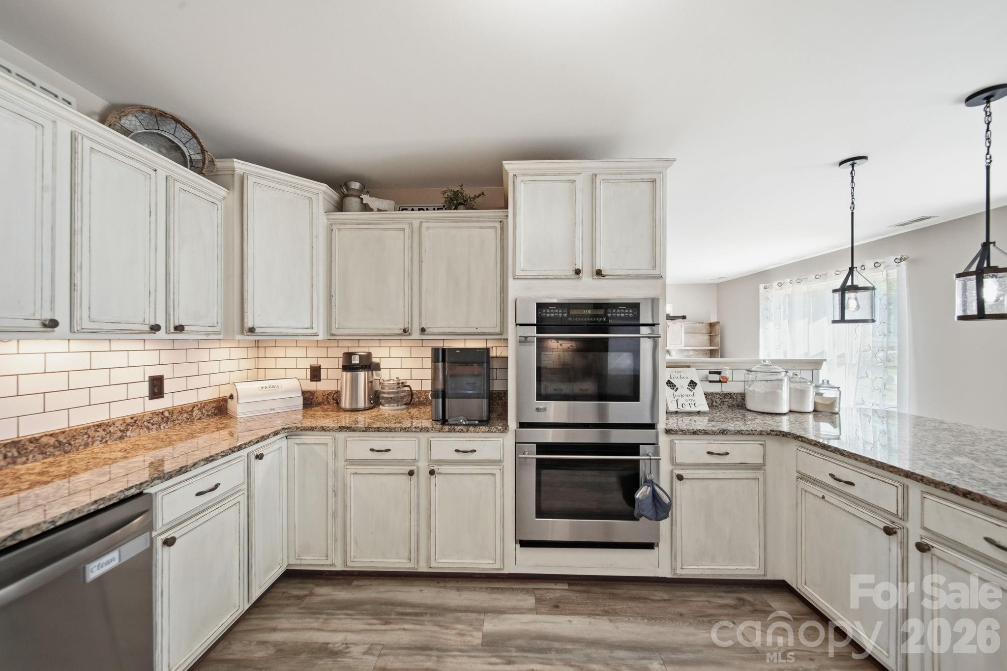 1360 Standing Oak Drive