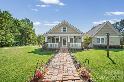 Photo of 1360 Standing Oak Drive, Granite Quarry, NC 28146 (MLS # 4420485)