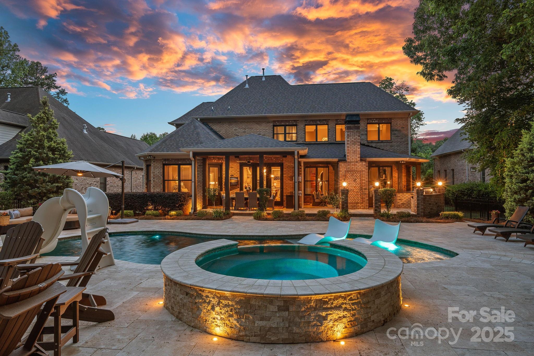 Anniston Grove - Residential