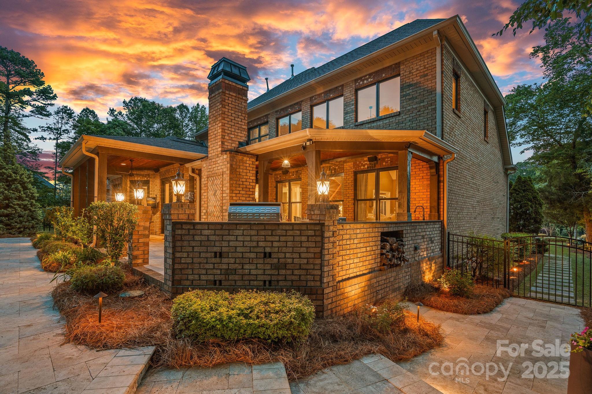 Anniston Grove - Residential