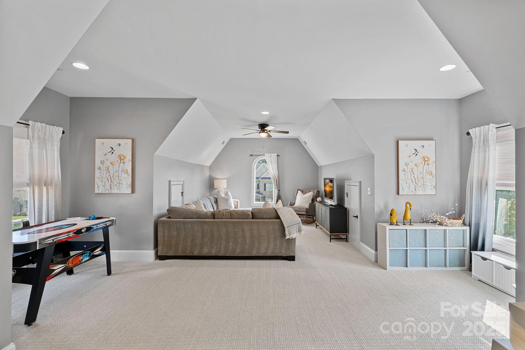 Anniston Grove - Residential