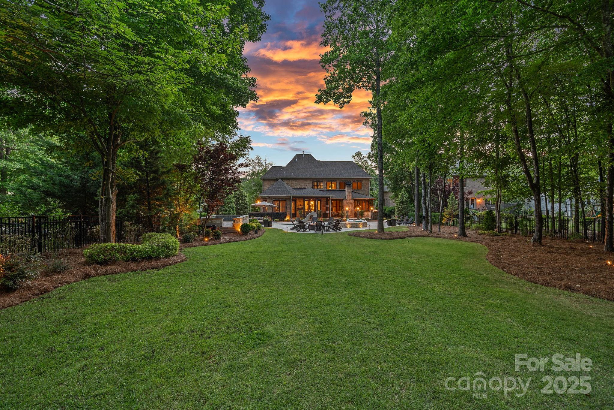 Anniston Grove - Residential