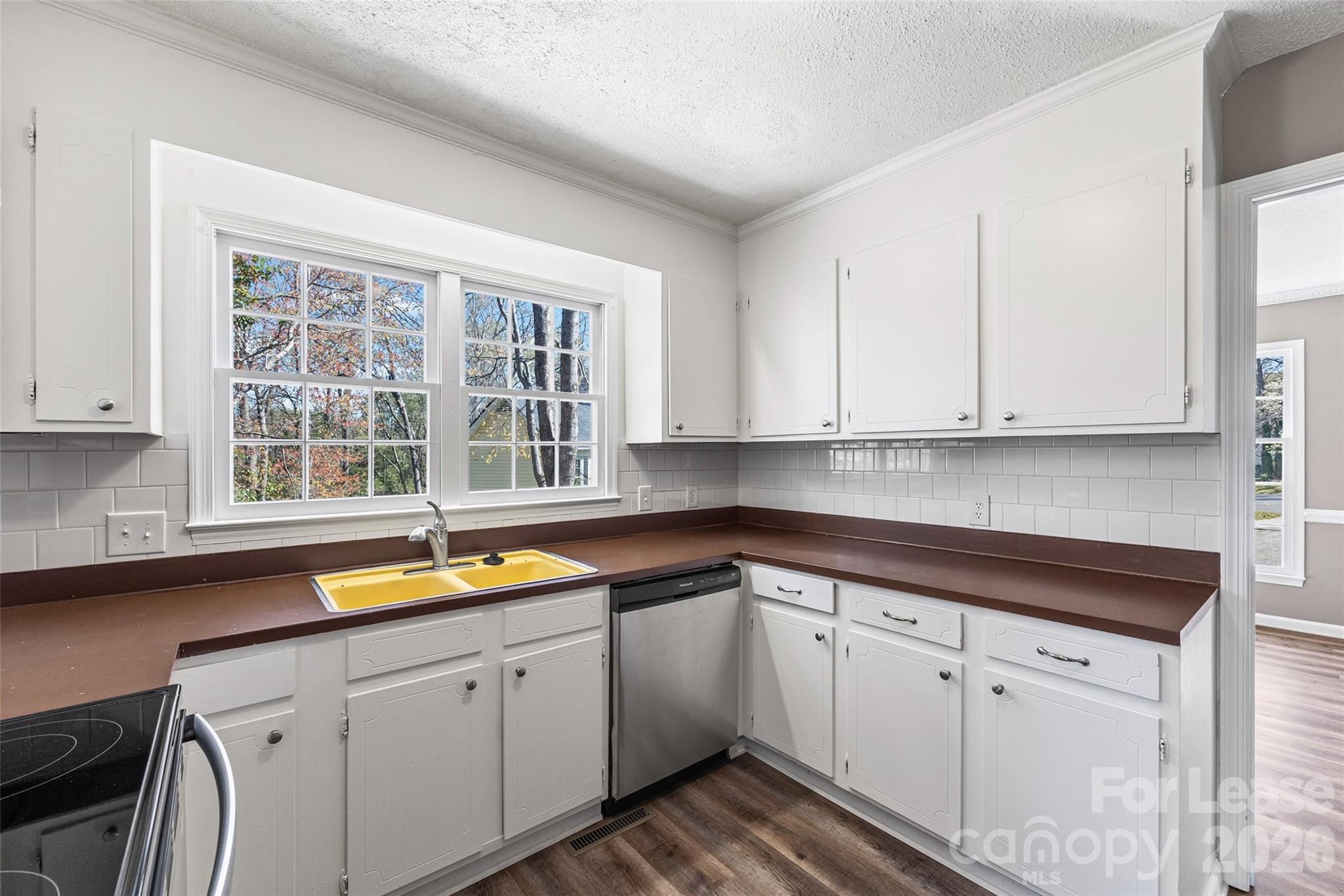 Candlewyck - Residential Lease