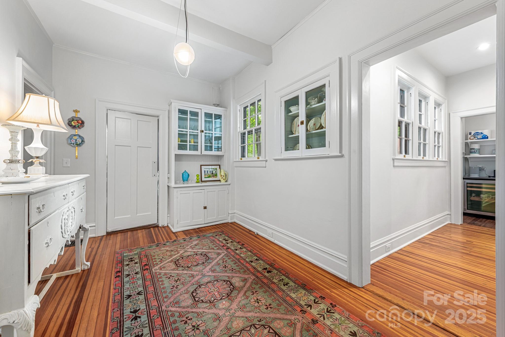 Elizabeth - Residential