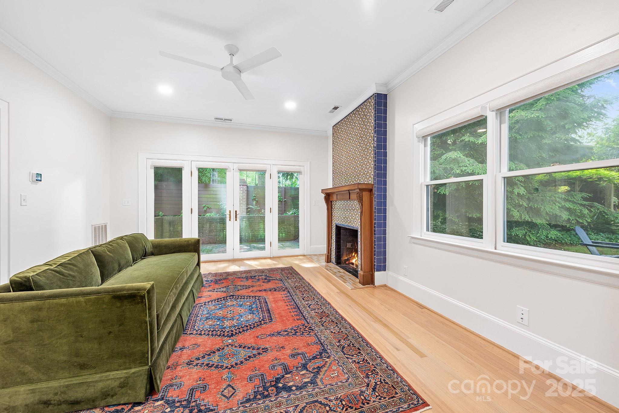 Elizabeth - Residential