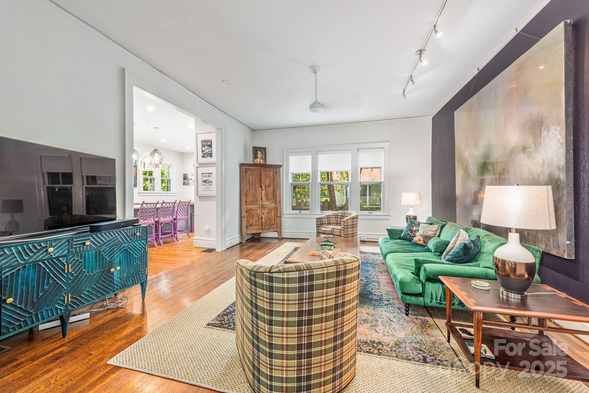 Elizabeth - Residential