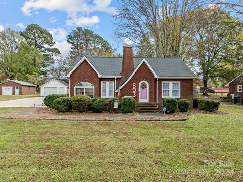 A home in Landis