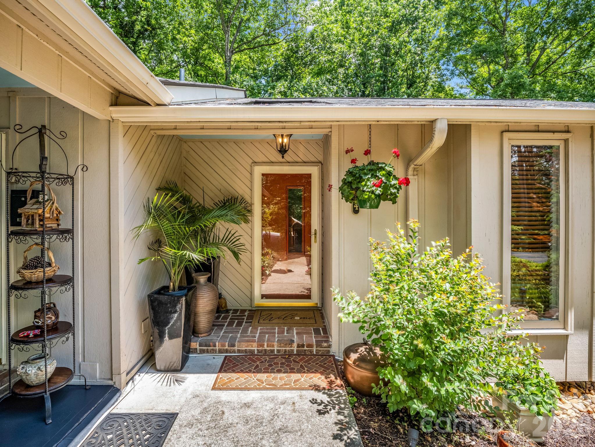154 Fairlane Road
