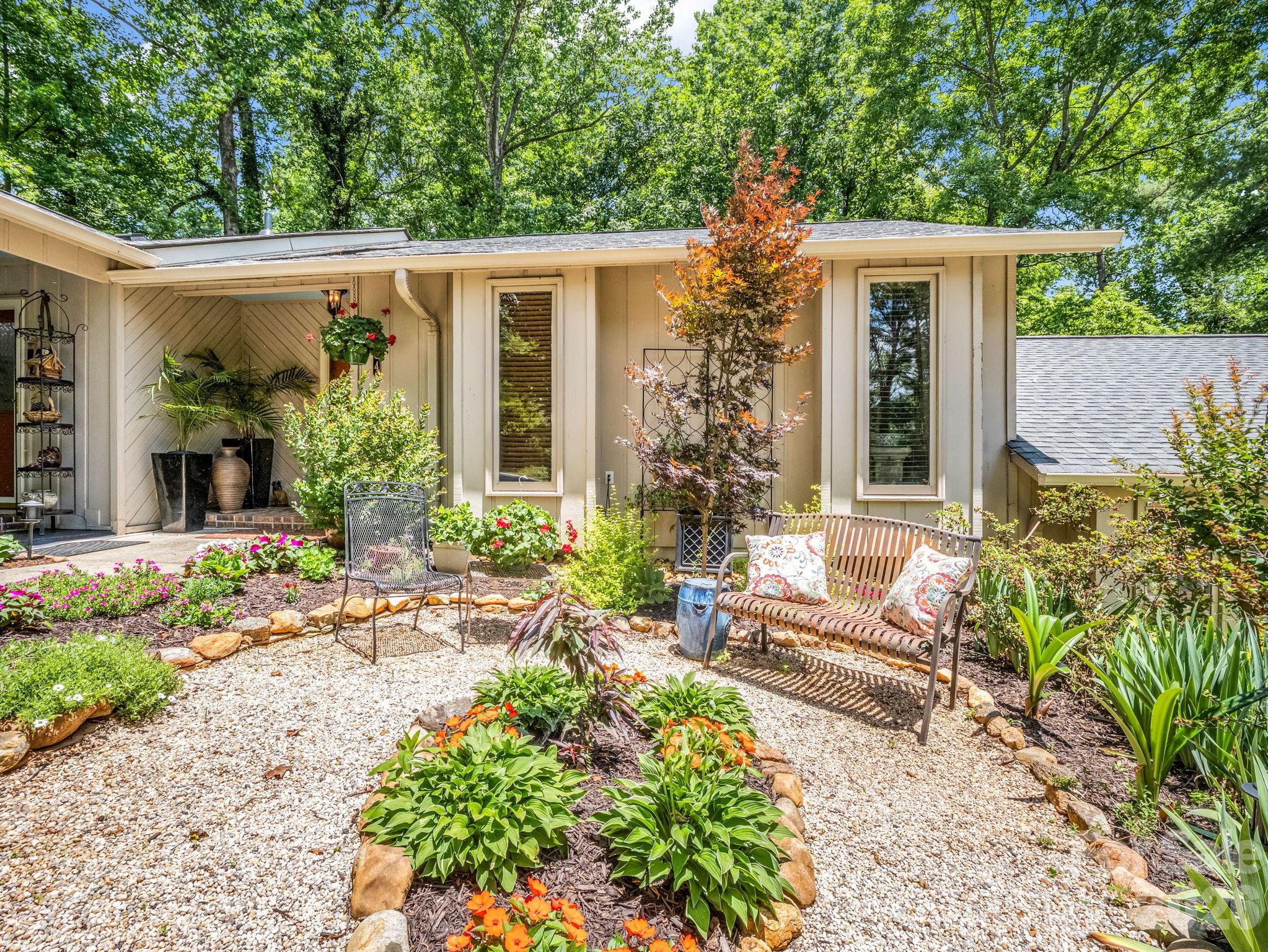 154 Fairlane Road