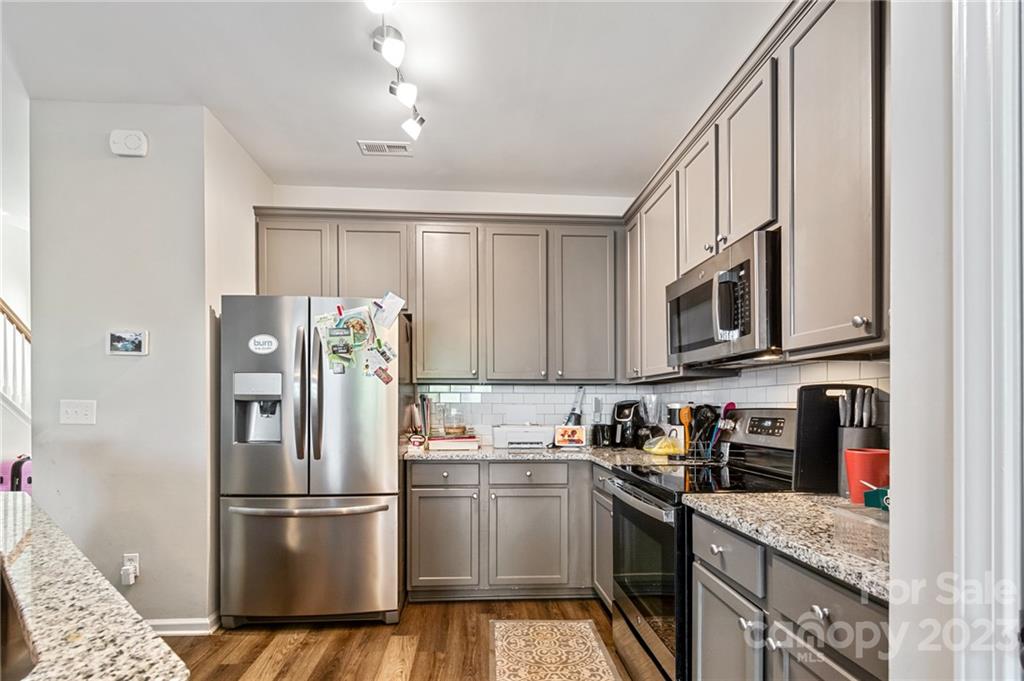 Villages of Avonlea - Residential