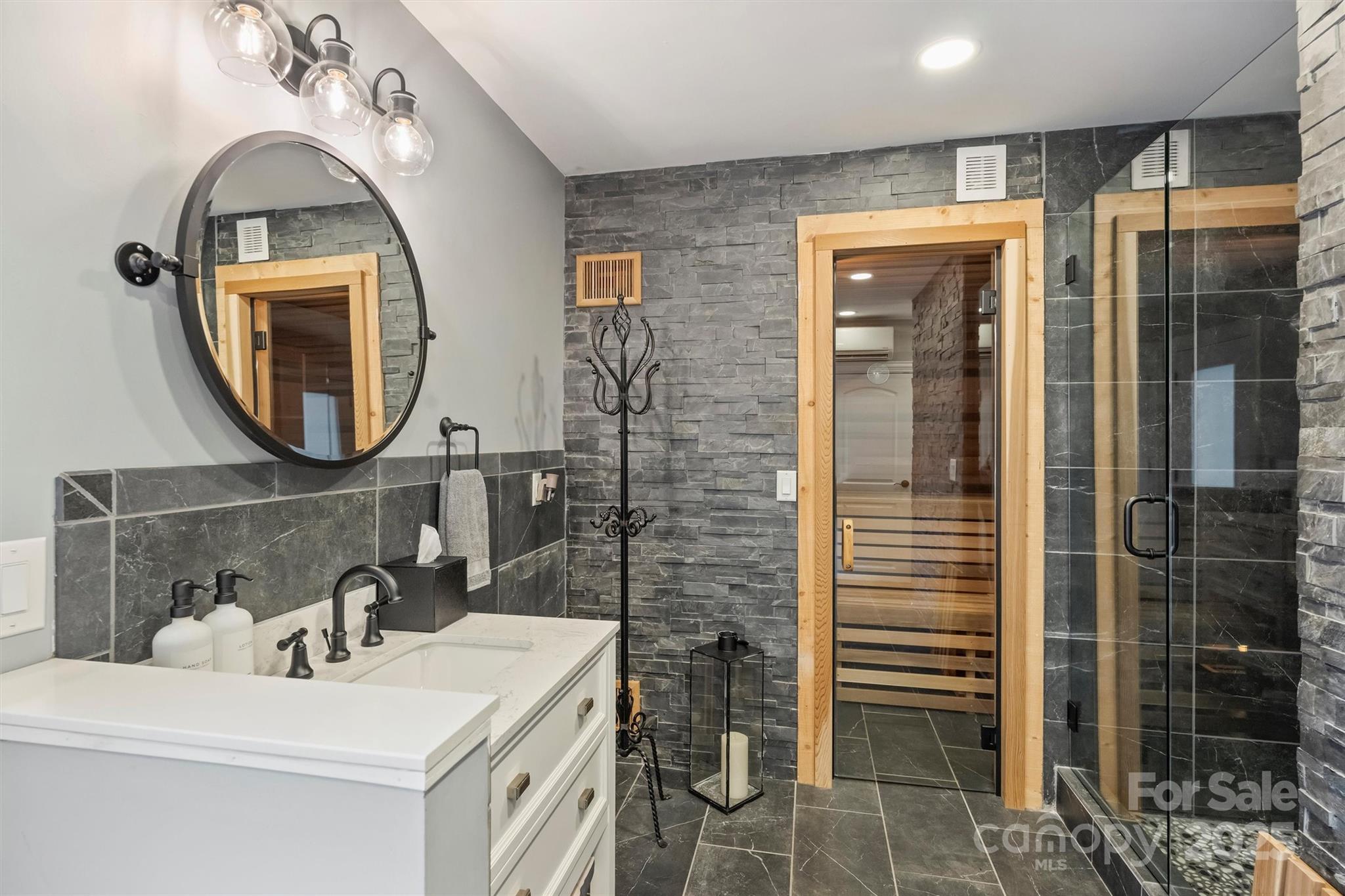 Hadley Park - Residential