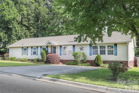Photo of 2171 Brantley Creek Drive, Kannapolis, NC 28083 (MLS # 4410508)