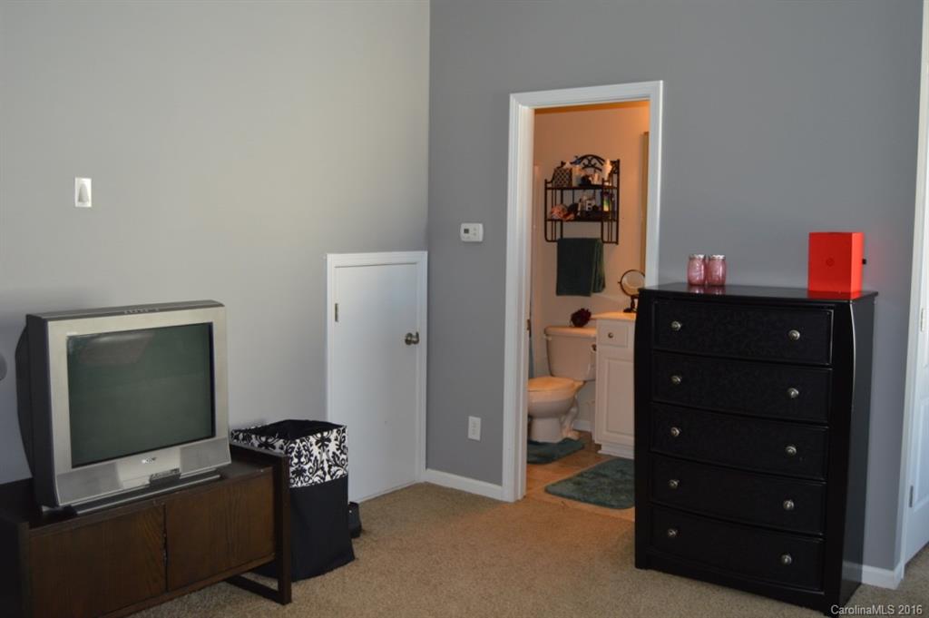 Reserve At Gold Hill - Residential