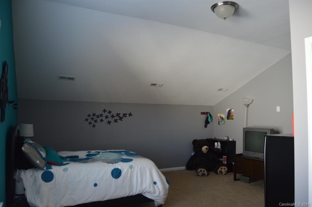 Reserve At Gold Hill - Residential