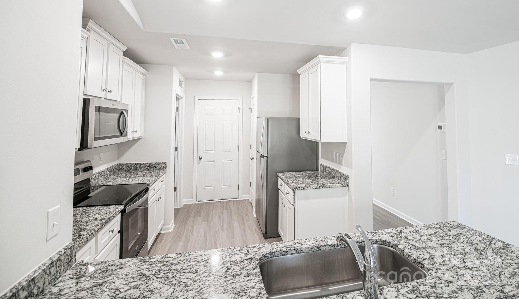 Knights Bridge - Residential