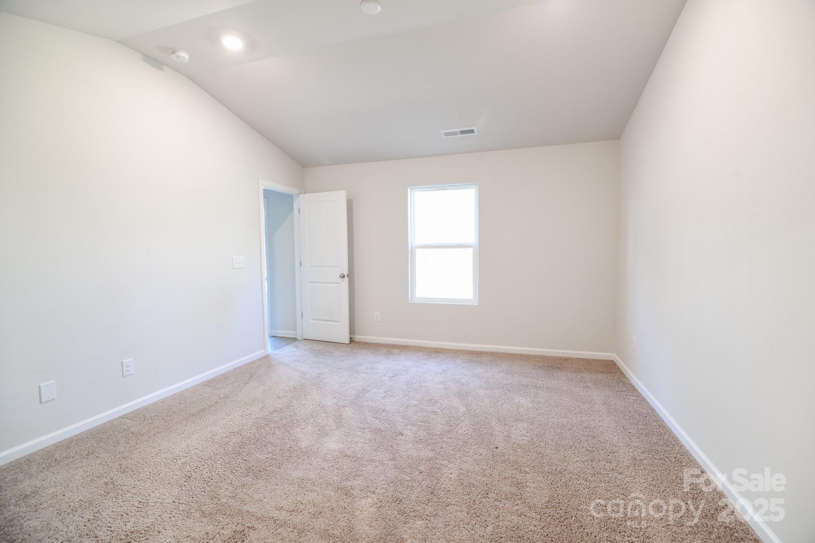 Knights Bridge - Residential