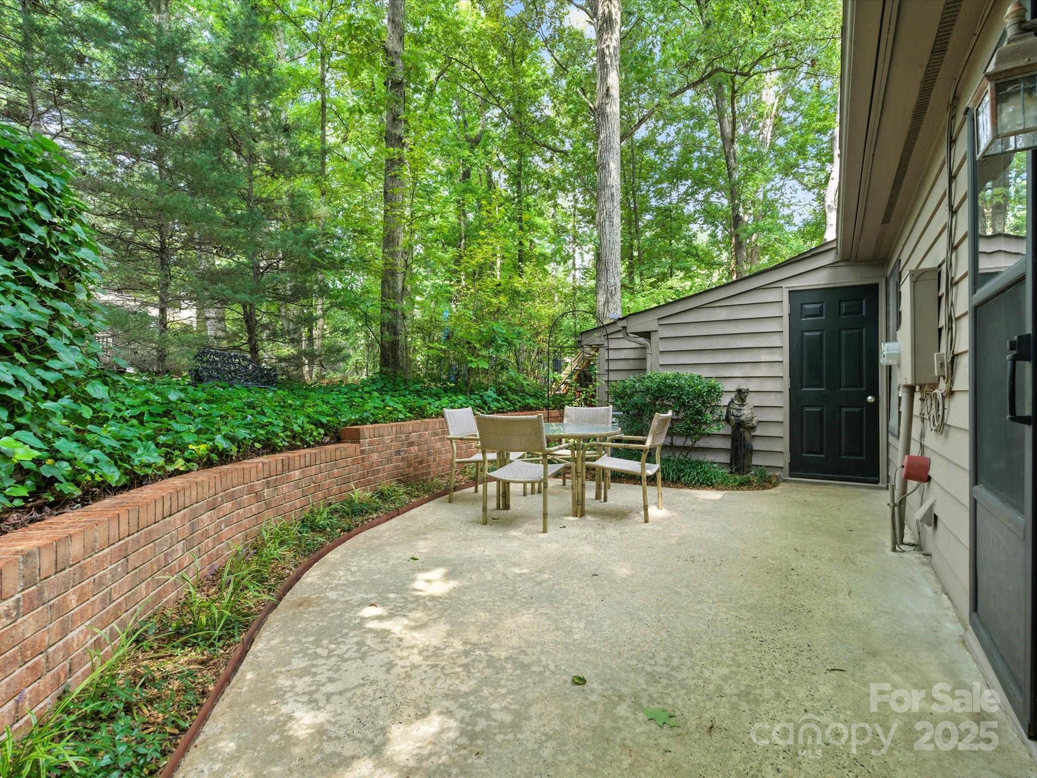 Dogwood Hills - Residential