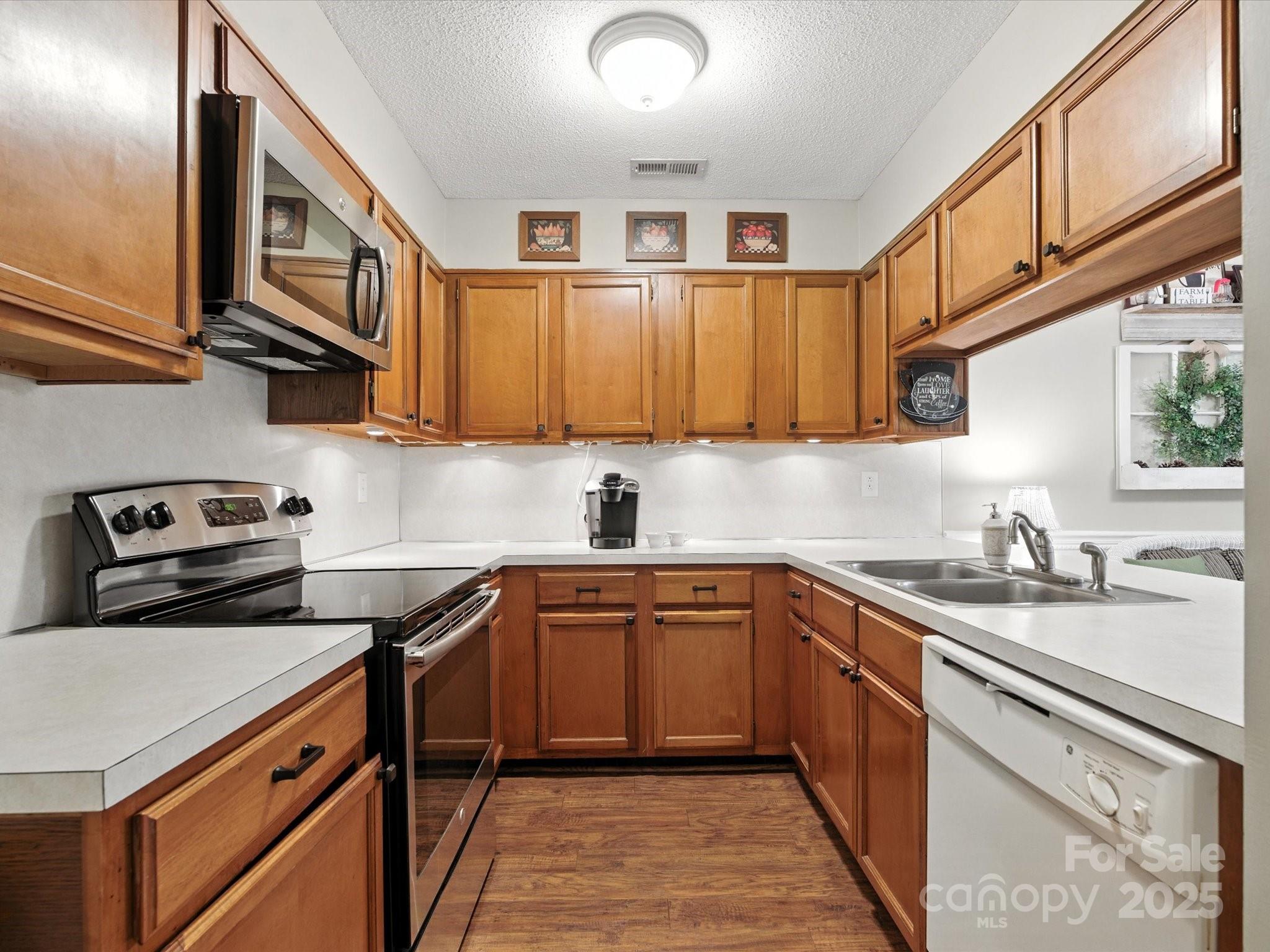 Dogwood Hills - Residential