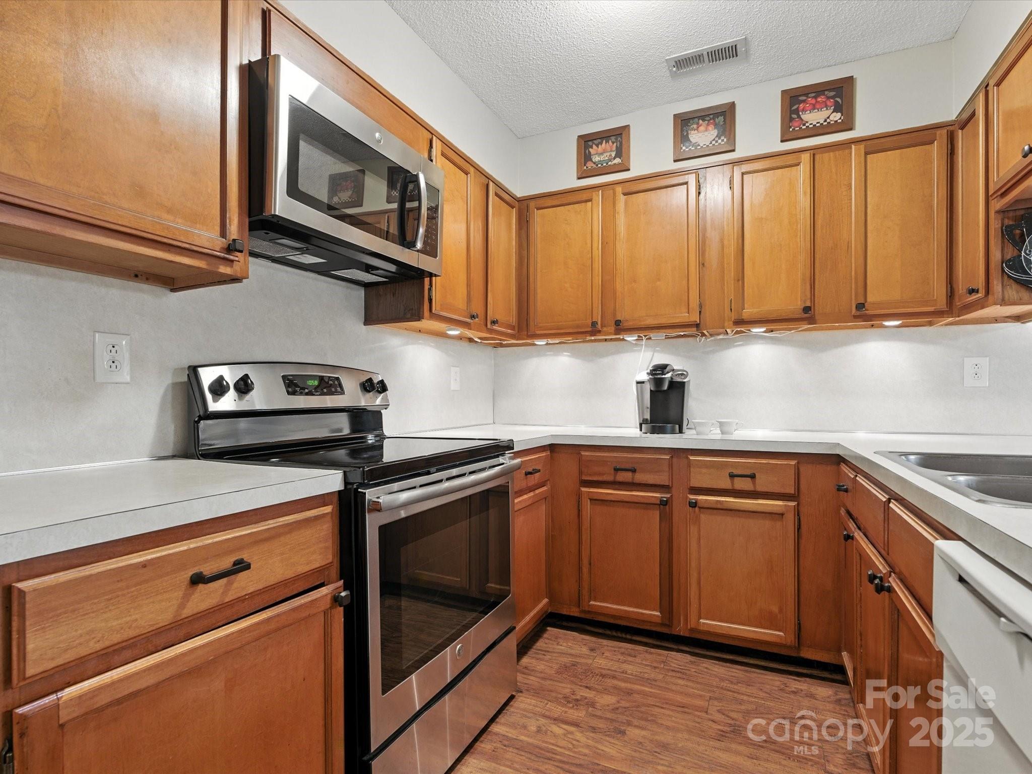 Dogwood Hills - Residential