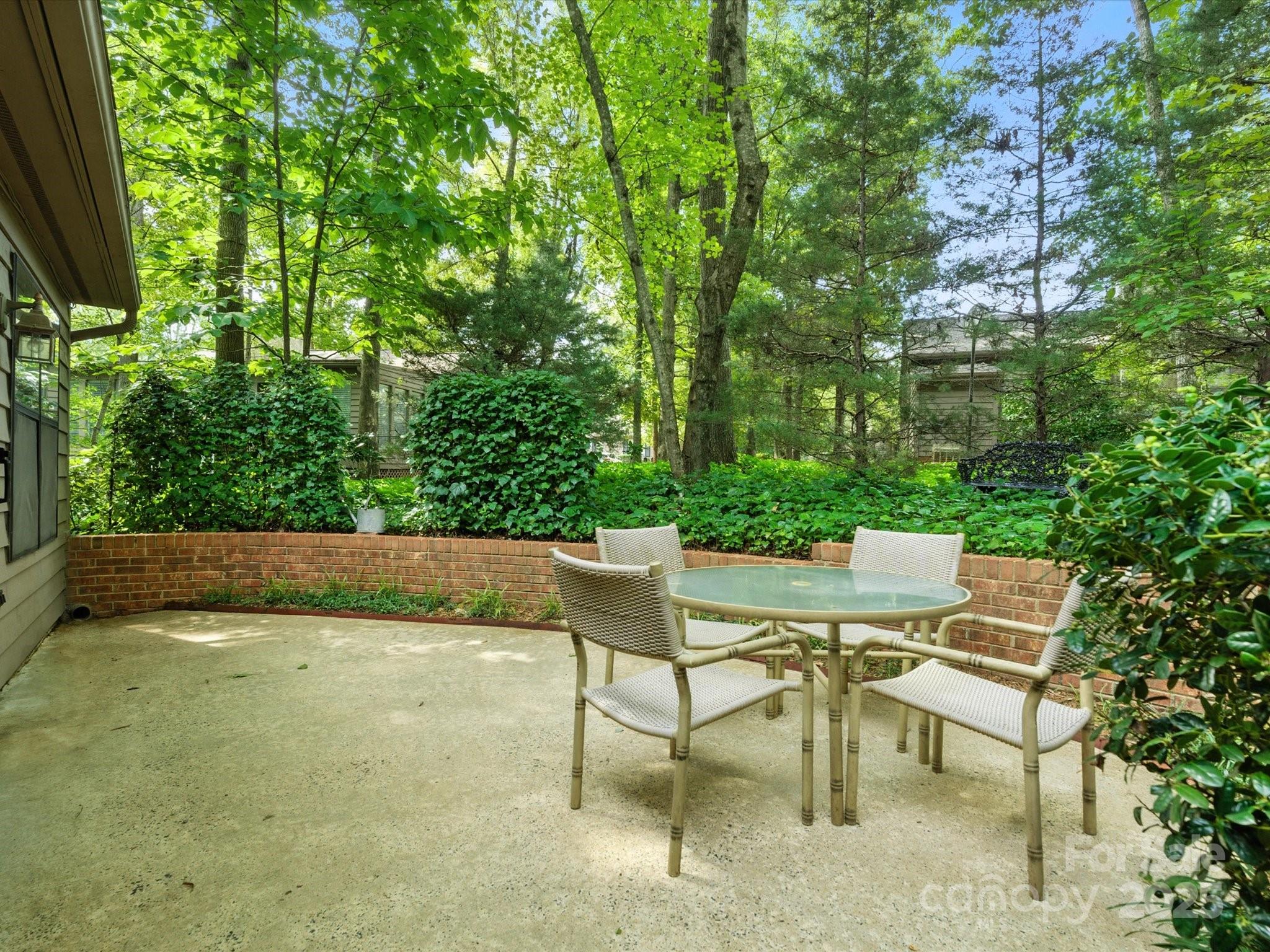 Dogwood Hills - Residential