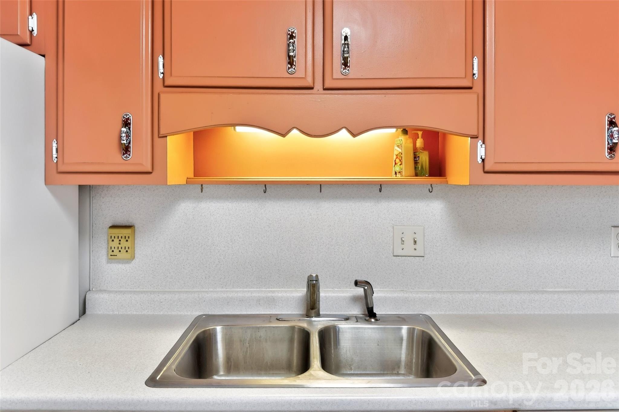 Laurelwood - Residential