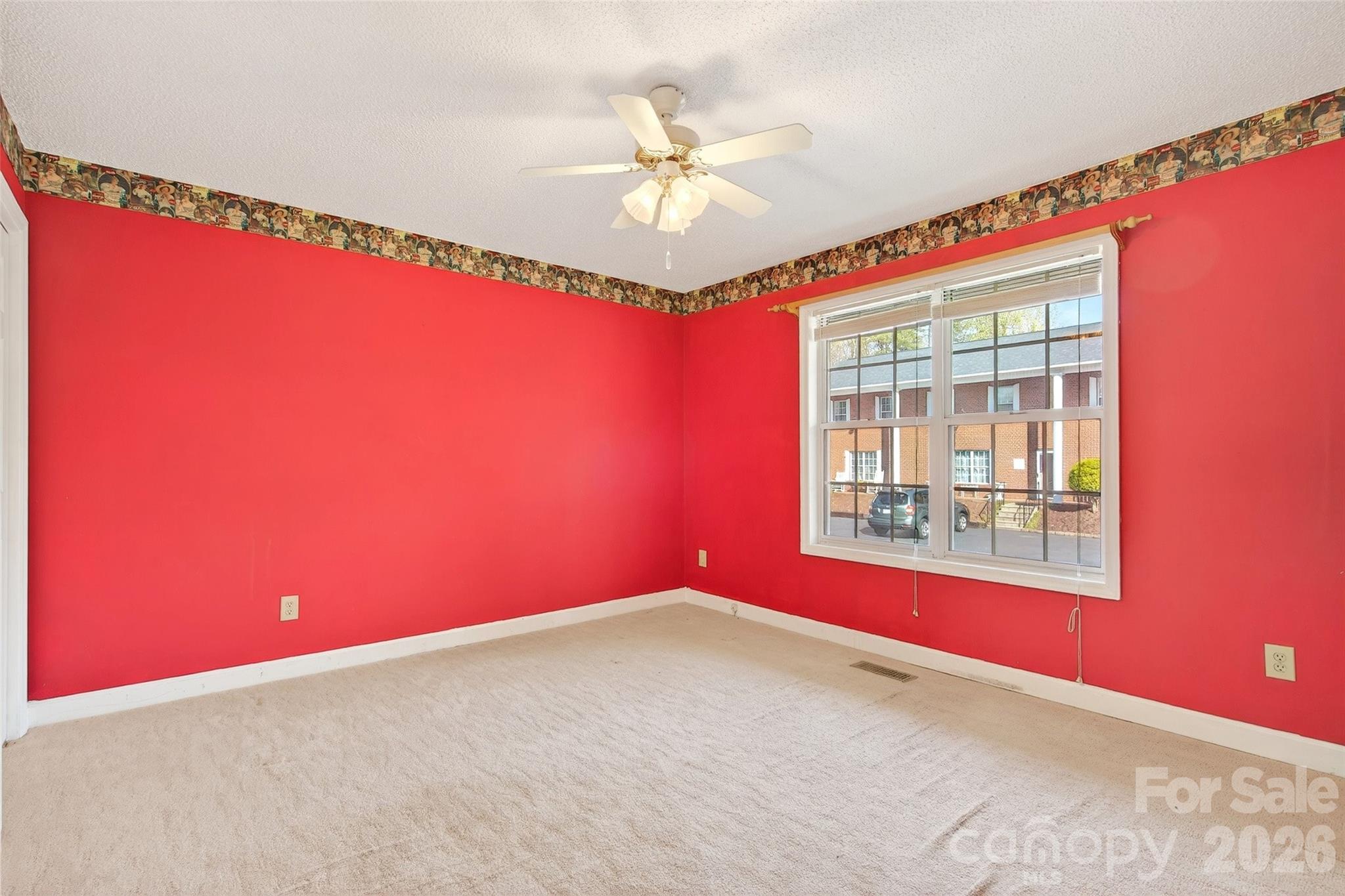 Laurelwood - Residential