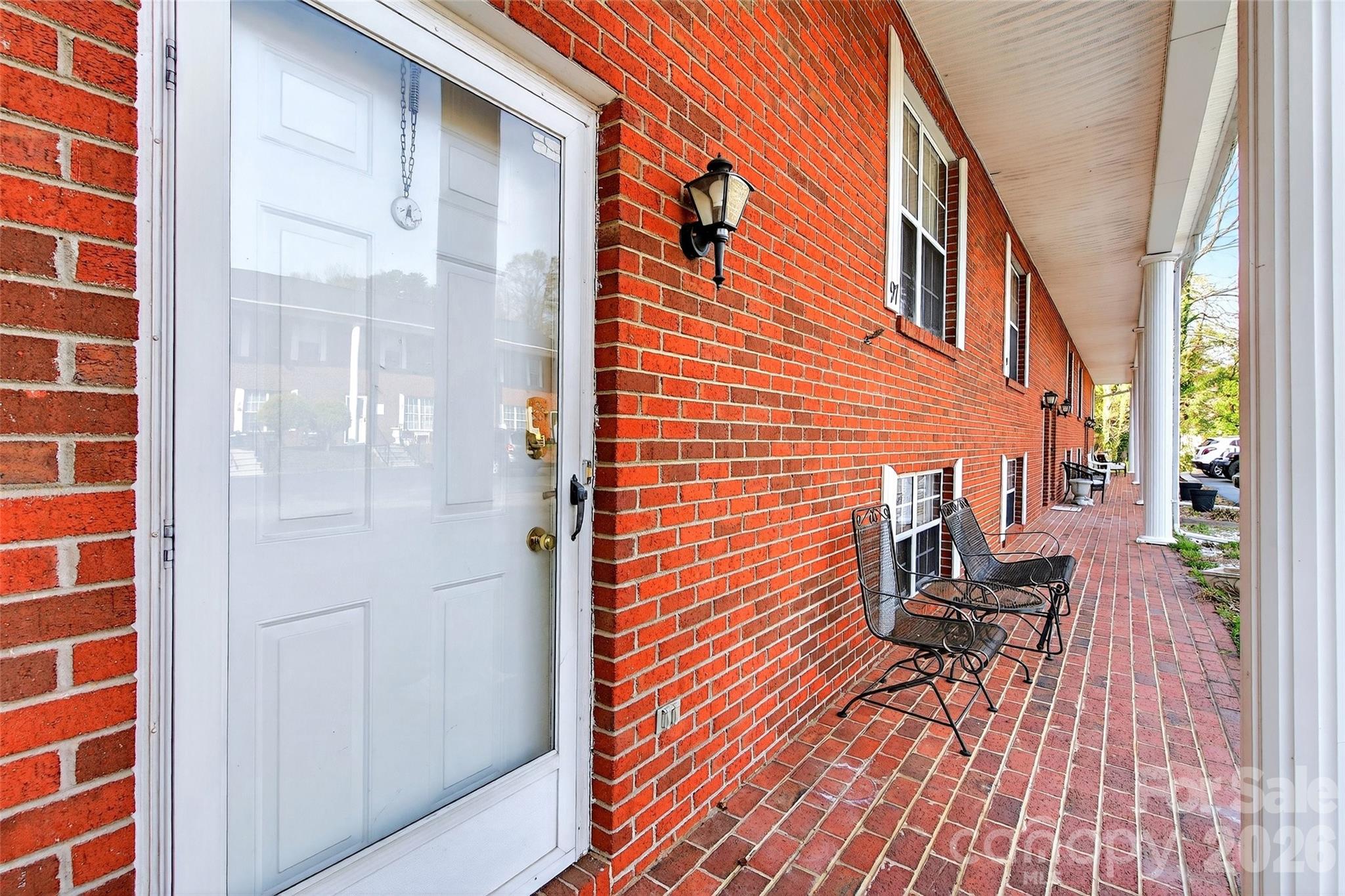 Laurelwood - Residential