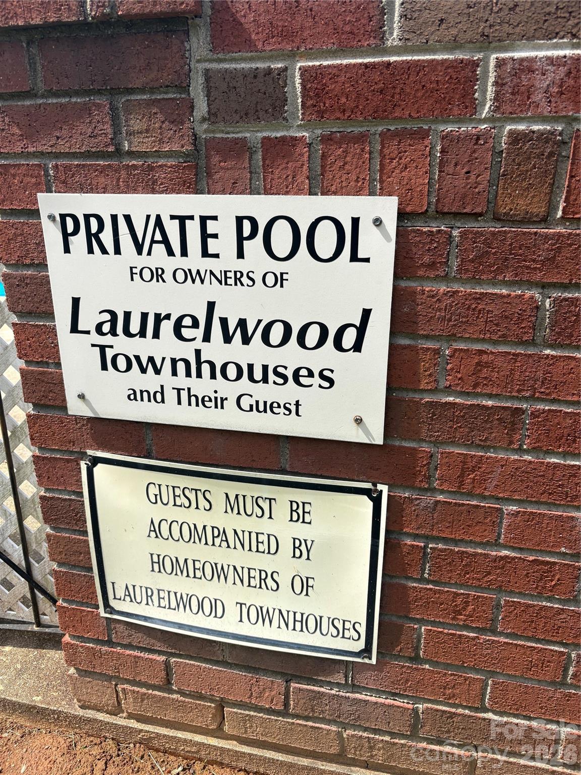 Laurelwood - Residential