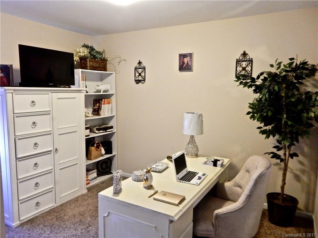 Irish Downs - Residential