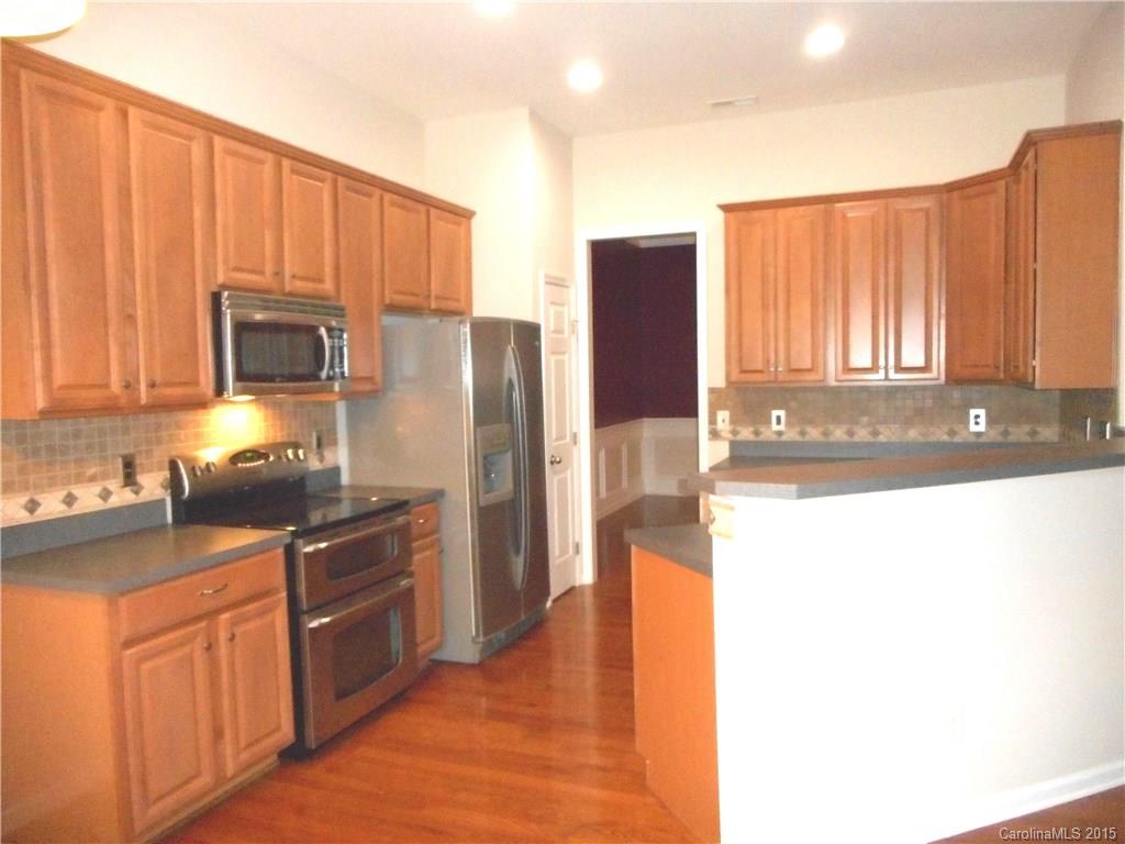 Dominion Bridge - Residential Lease