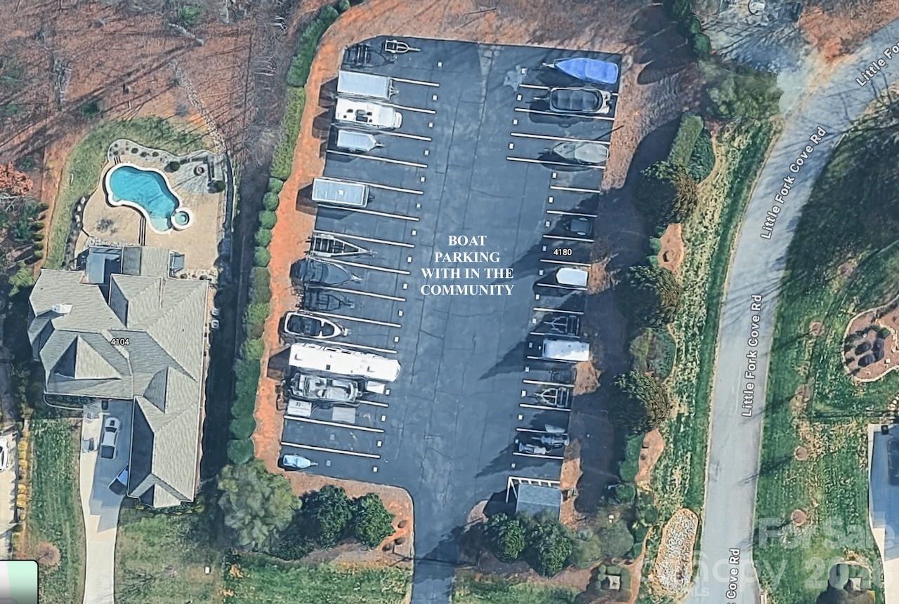 Norman Pointe - Residential