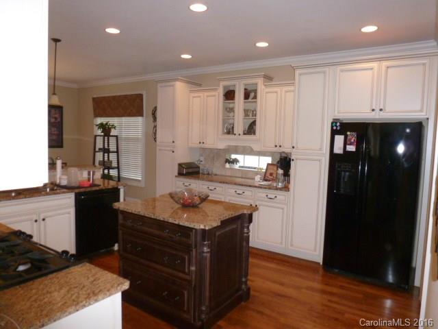 Seven Oaks - Residential