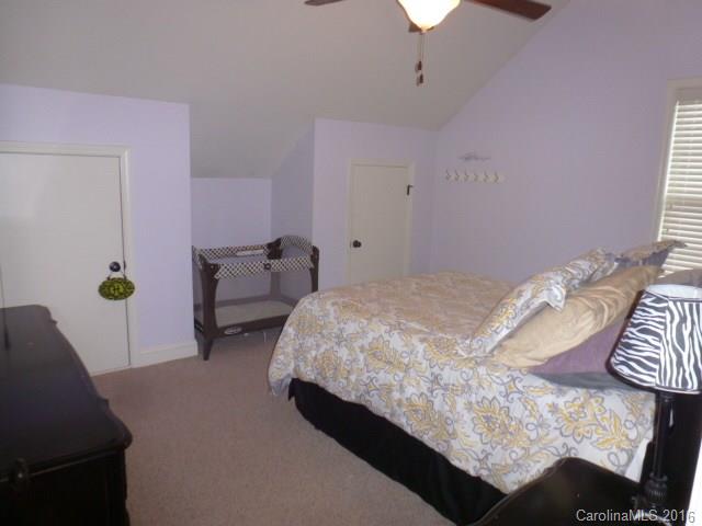 Seven Oaks - Residential