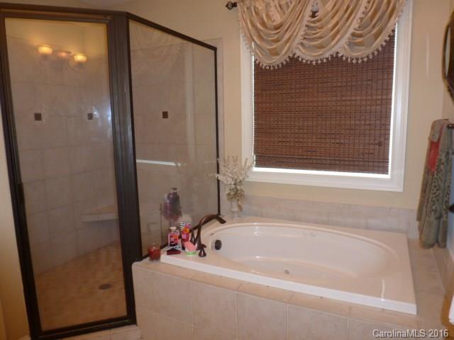 Seven Oaks - Residential