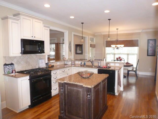 Seven Oaks - Residential